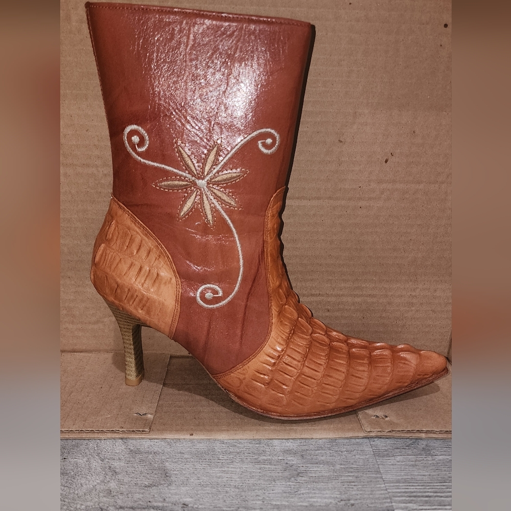 Vintage Ostrich Leather Brown Western-Style Women's Boots